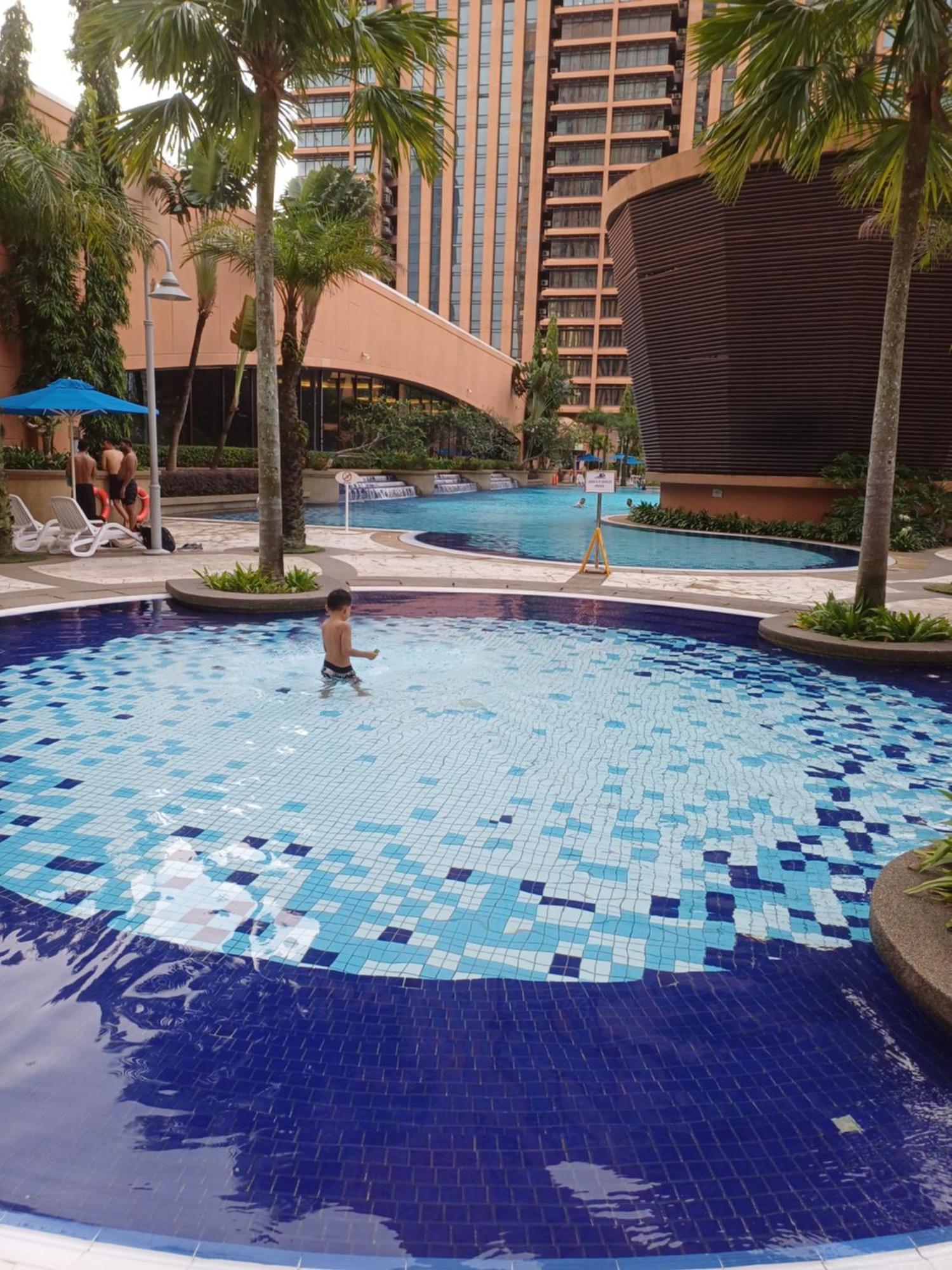 Grand Service At Times Square Apartemen